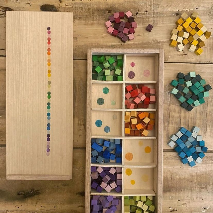 Mis and Match Play Set – Colorful cubes in a wooden Storage Box – Grapat