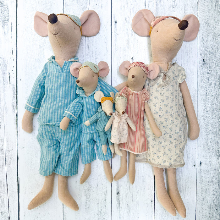 Medium Mouse in Nightgown - 12.5 Inch Mouse - Maileg