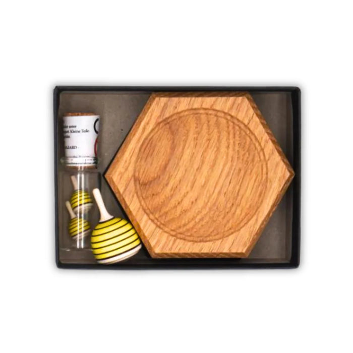 Bee Hive Spinning Set - 2 Boards and 3 Spinning Tops - Mader