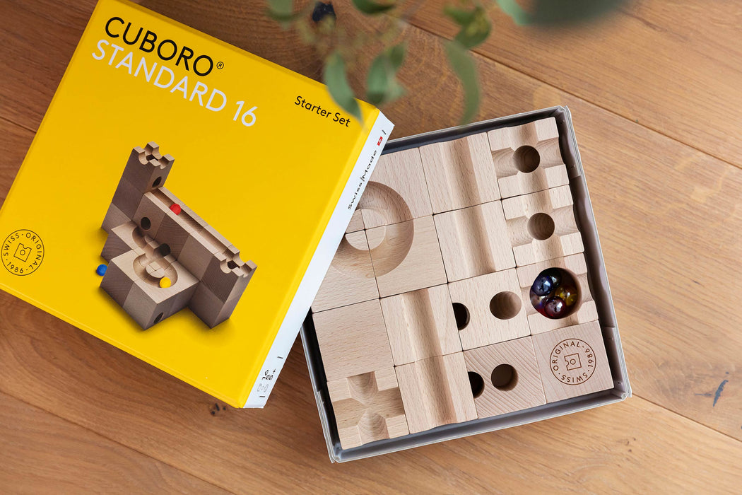 CUBORO Standard 16 - The Small Set - Wooden Marble Run — Oak & Ever