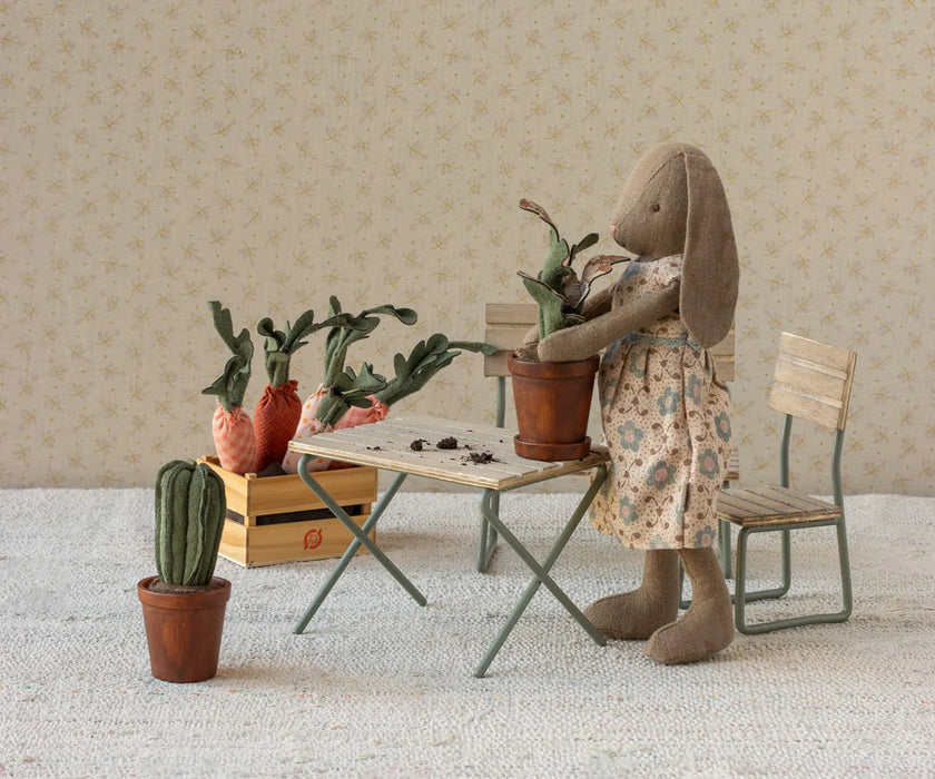 can you mail a potted plant Fabric Plant in Flower pot