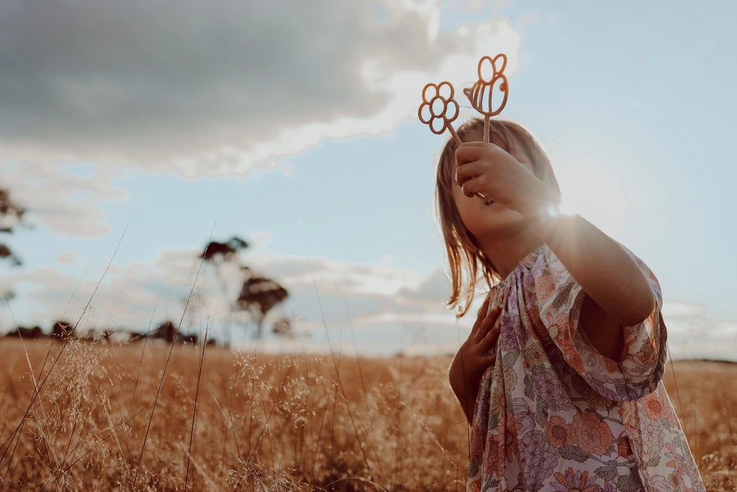 Flower - Eco Bubble wand - Plant Based Plastic - Eco Cutters