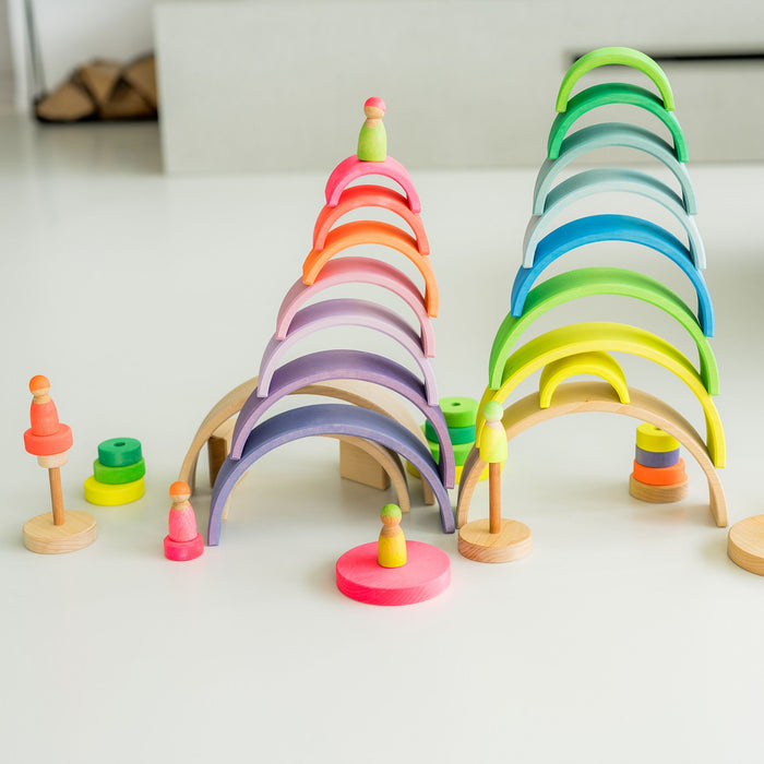 Grimm's X Neon Rainbow Neon-Green  - 10 Piece Rainbow - Grimm's Wooden Toys