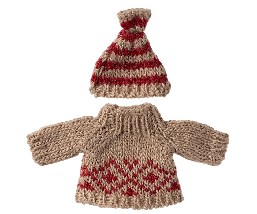 Red Knitted Sweater and Hat - Mom/Dad Size - Mouse Clothing - Maileg