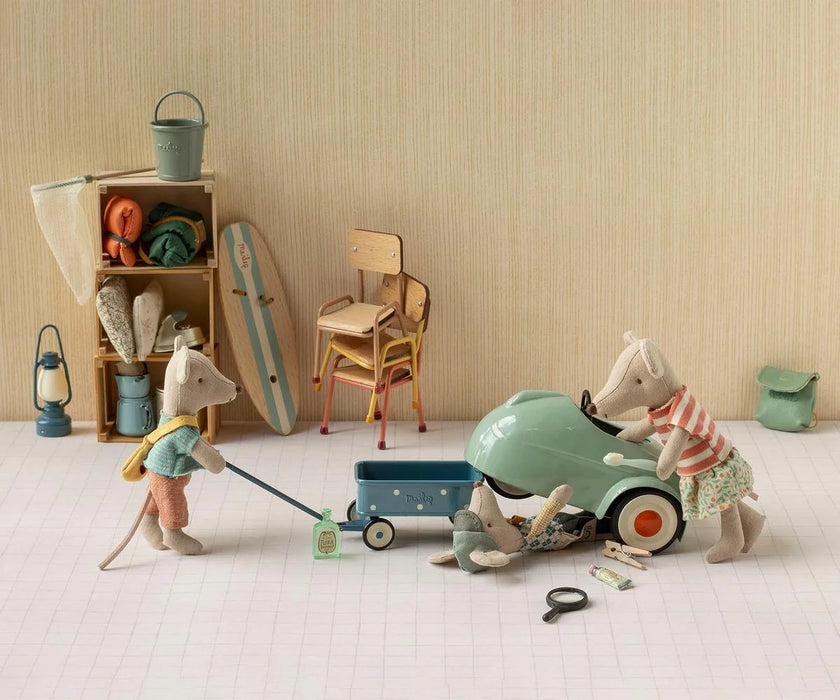 Maileg Mouse Car – Light Mint -  Metal Pull-Along Toy Car