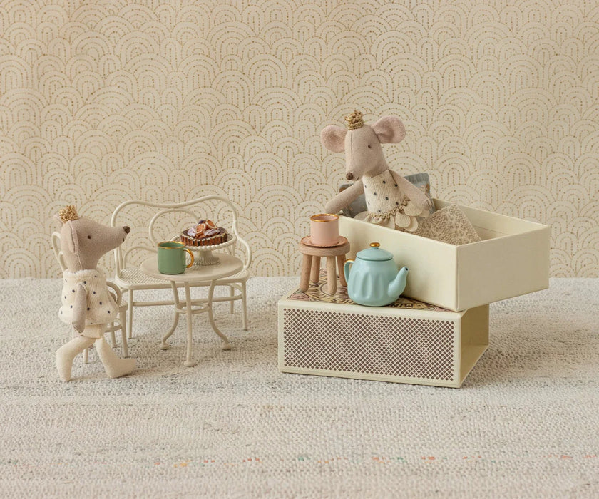 Maileg Royal Twin Mice in Matchbox – Little Sister & Brother with Crowns