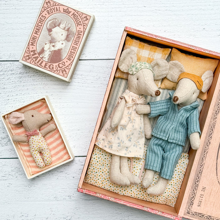 Mom, Dad, & Baby Mouse in a Cigar box – New Parents Set - Maileg Mice Set