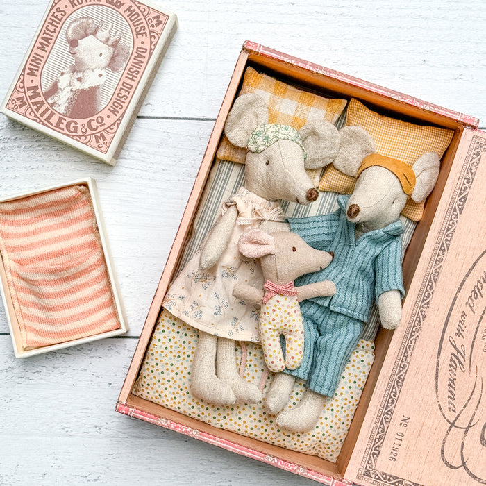 Mom, Dad, & Baby Mouse in a Cigar box – New Parents Set - Maileg Mice Set