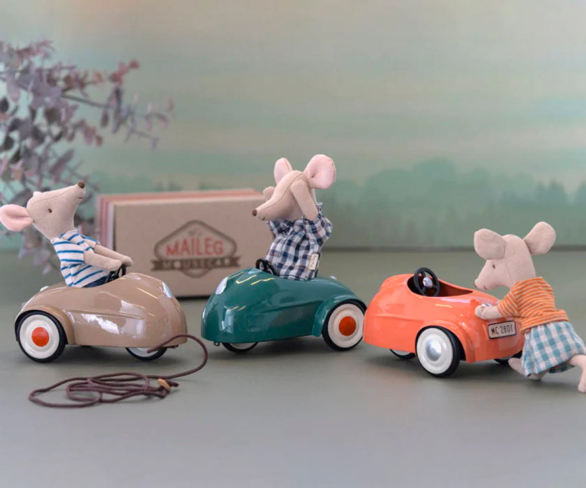 Mouse Car - Coral - Maileg