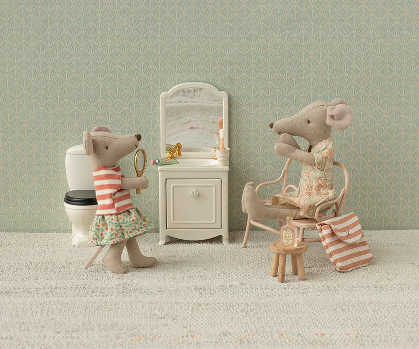 Mouse Toiletry Set in Bag with Tooth Brush - Coral stripe - Maileg