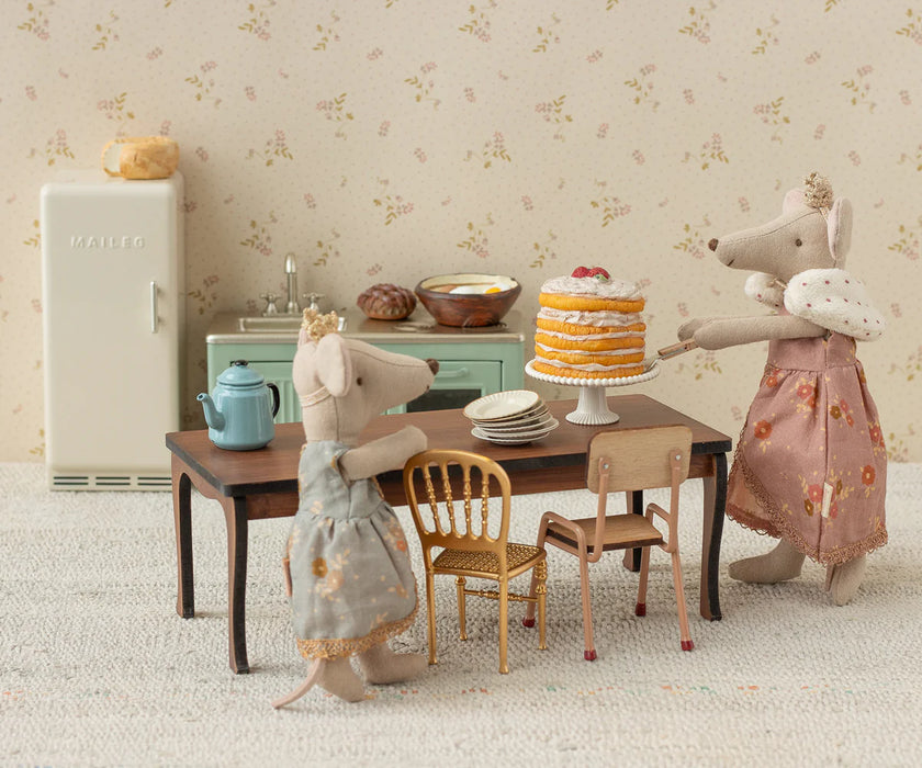 Party Cake and Cake Stand - Mouse - Maileg
