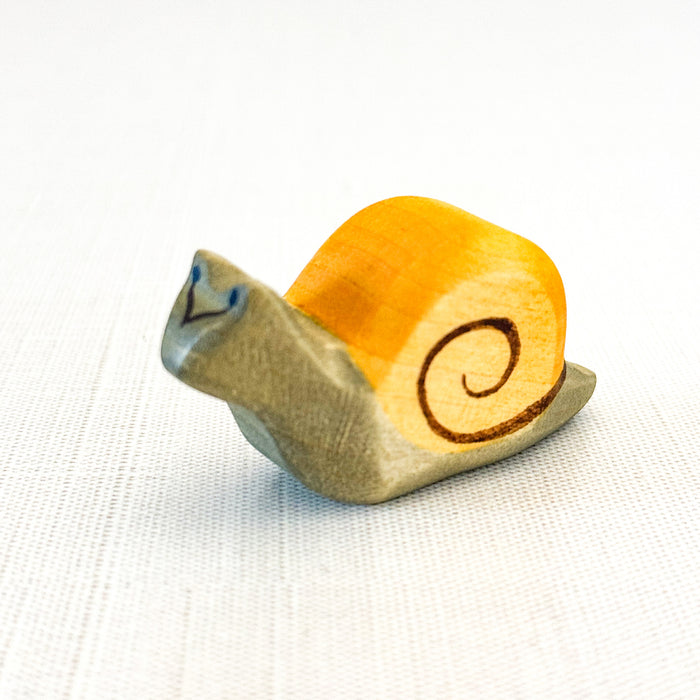 Snail small - Hand Painted Wooden Animal - HolzWald