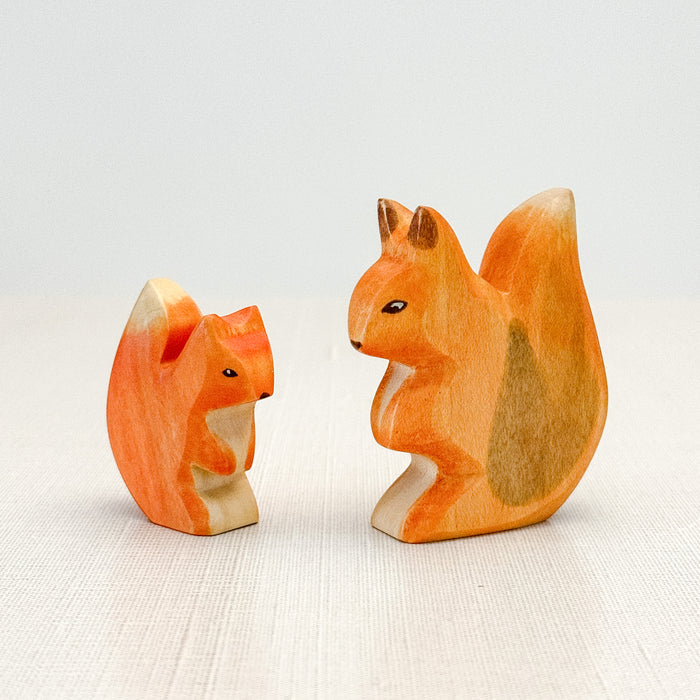 Squirrel small - Hand Painted Wooden Animal - HolzWald