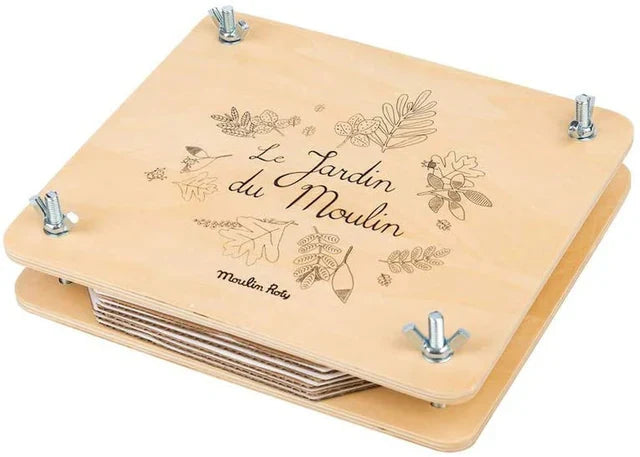 The Botanist Suitcase -  Nature Exploration & Flower Press Activity Set