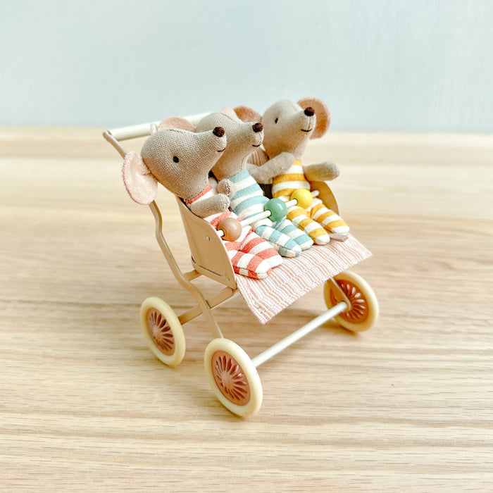 triplets baby stroller Triplet Baby Mice Play Set