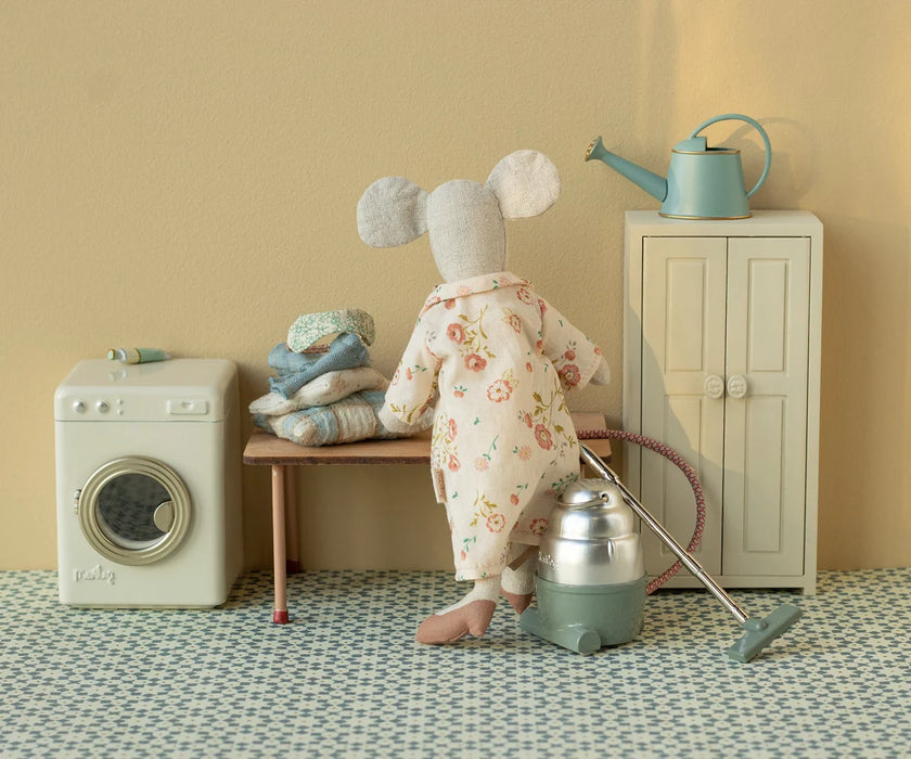 Wooden Mouse Closet with Hangers for Clothes - Cream - Maileg