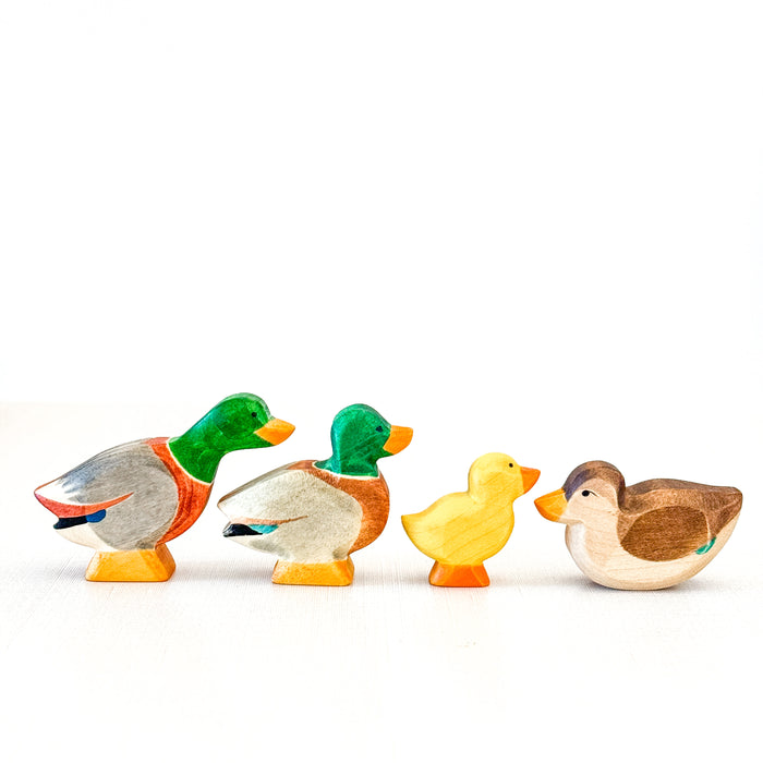 Duckling  - Hand Painted Wooden Animal - HolzWald