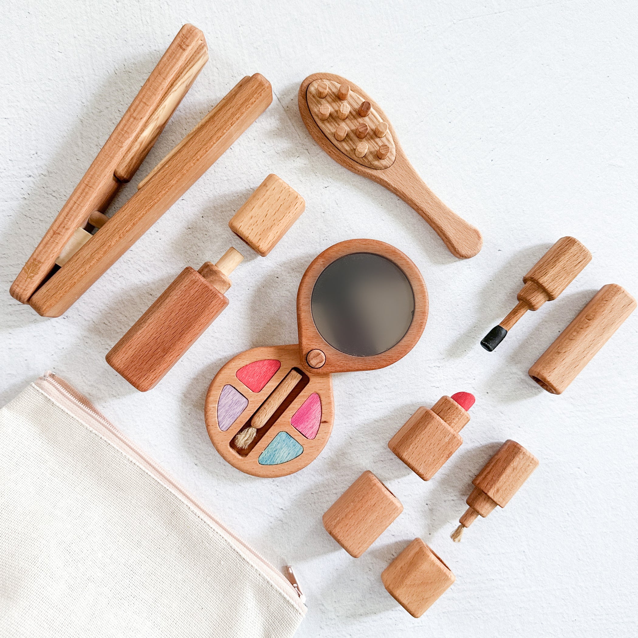 Handmade Wooden Makeup & Hair Set โ Oak & Ever
