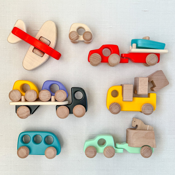Handmade Wooden Toy Cargo Truck W/plain Blocks 