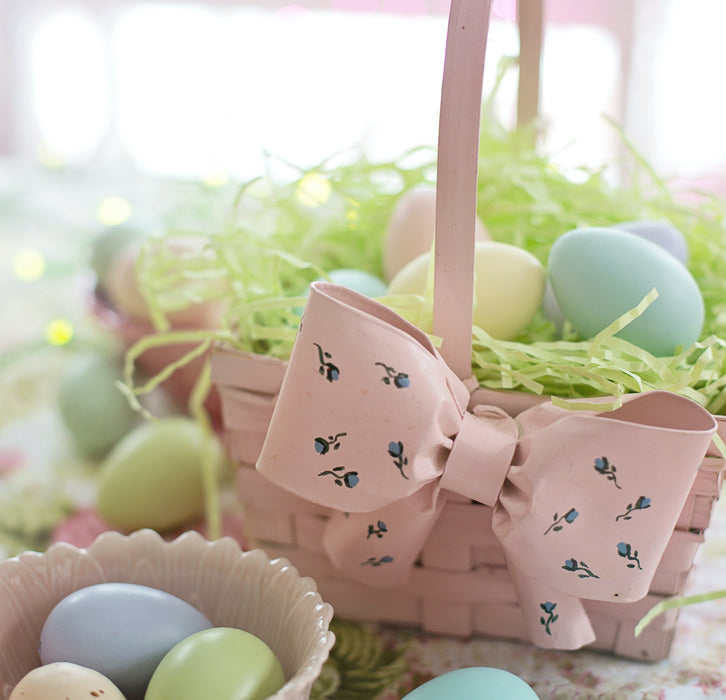 Free Easter Surprise with purchase over 150