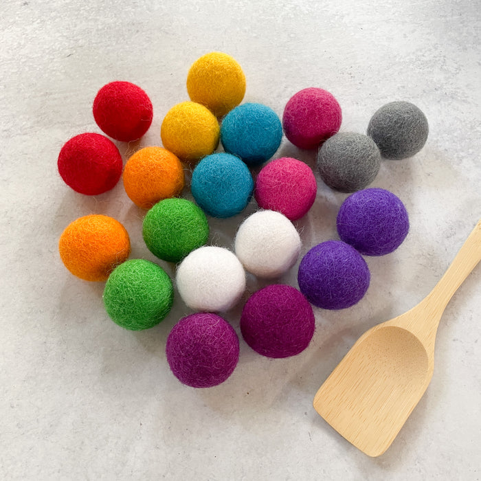 Large Wool Felt Sensory Balls - 20 Balls and Scoop - 1.5 inch size (4 cm)